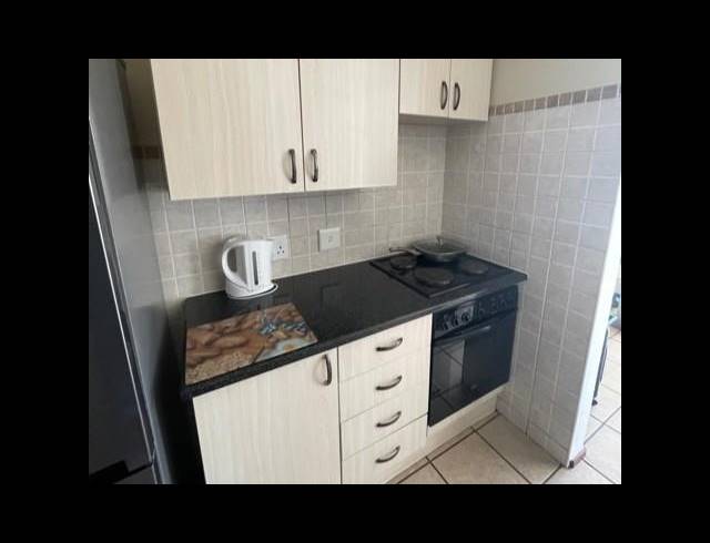 2 BEDROOM PROPERTY TO RENT IN BRENTWOOD PARK